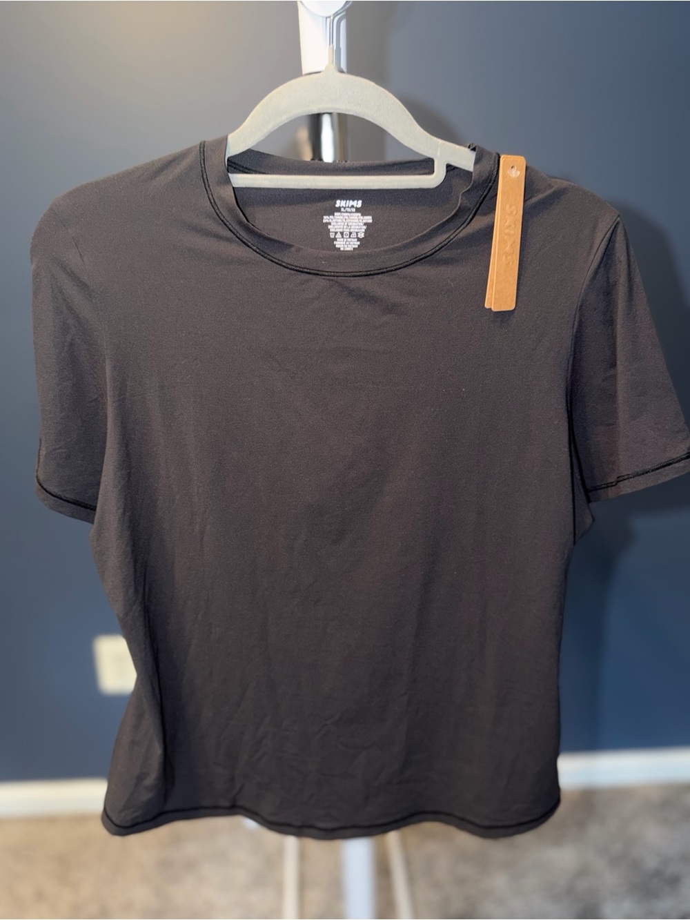 SKIMS Fits Everybody Black Short Sleeve Crew Tee